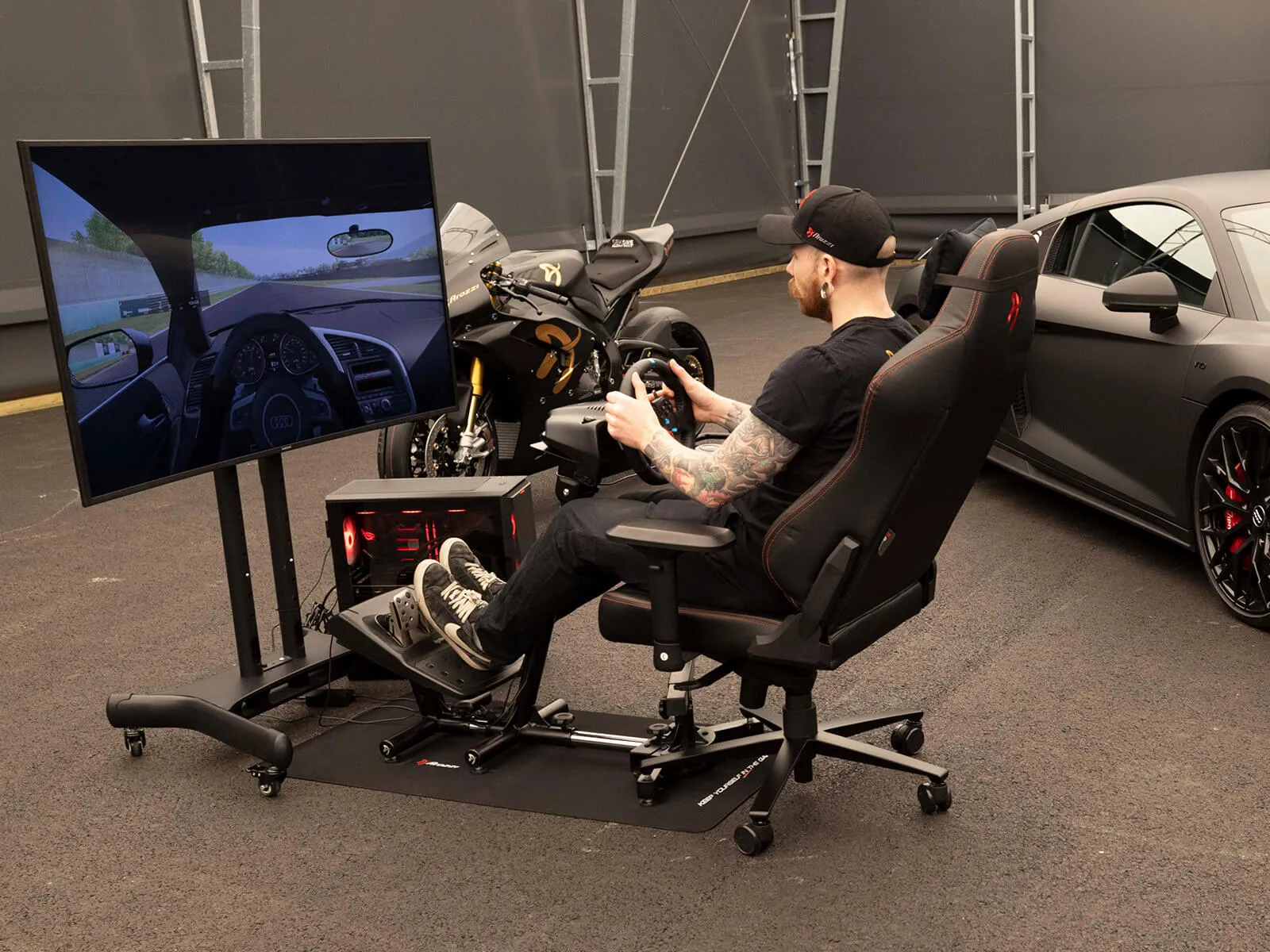 Arozzi Velocità Racing Simulator - Black